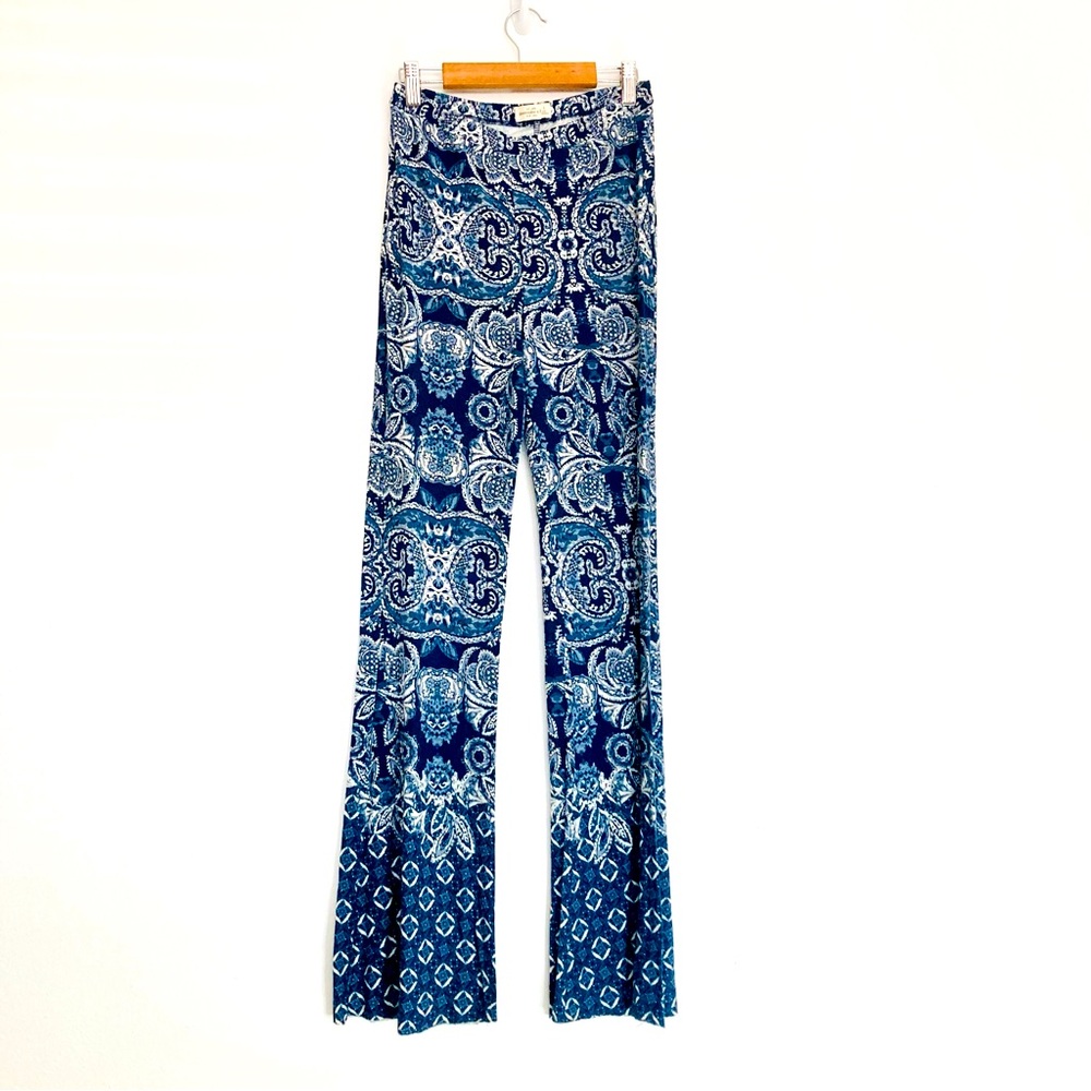Abercrombie blue and white Flared Leg Pants Paisley Floral Boho Festival Hippie